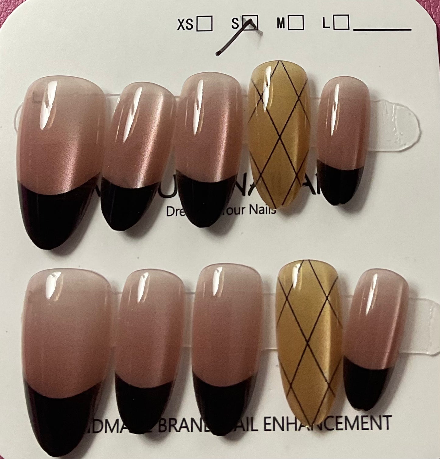 Chic & Gilded Press On Nails