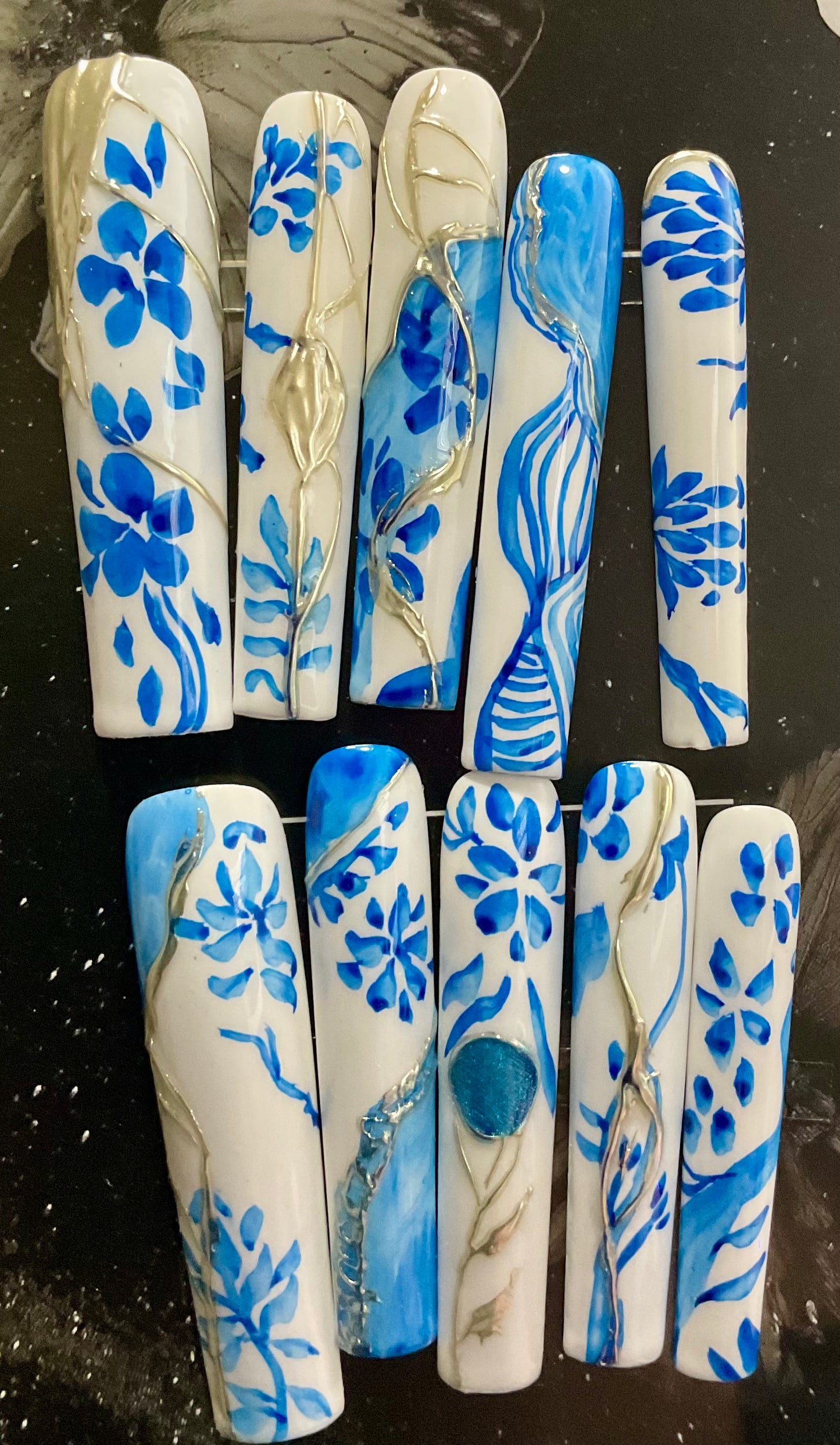 Blue Porcelain Press On Nails