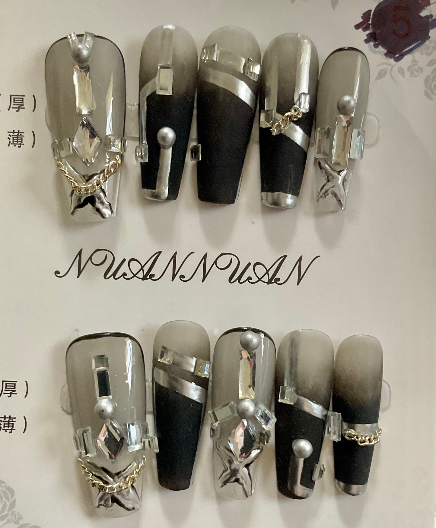 Gothic Sliver Chain Press On Nails