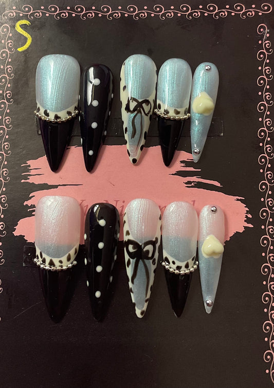Chic Black & White Ombre Press On Nails