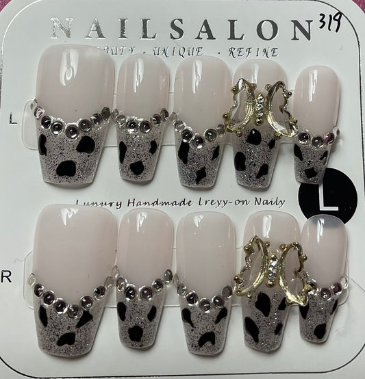 Cheetah with Butter Fly Press On Nails