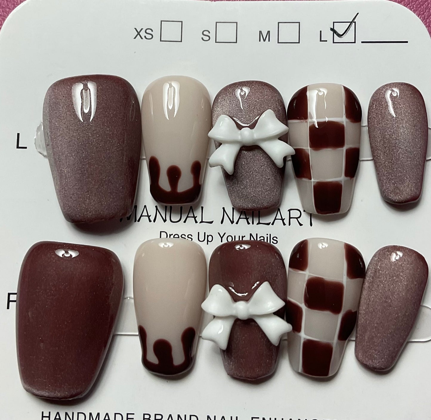 Checkered and Bow Press On Nails