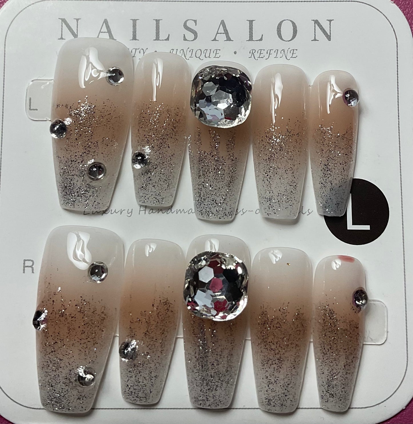 Effortless Chic Press On Nails