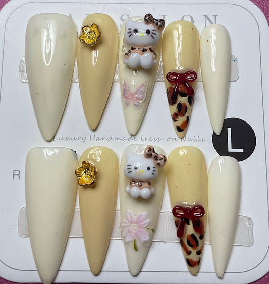 Hello Kitty Press On Nails