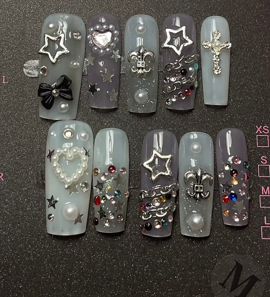 Dazzling Divas Press On Nails