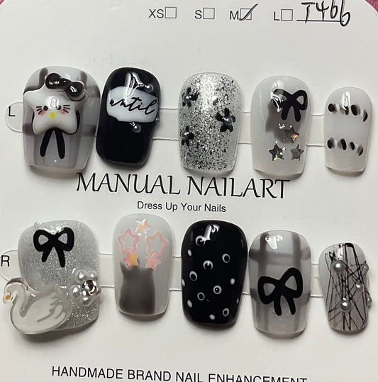 Elegant Sparkle & Bow Press On Nails