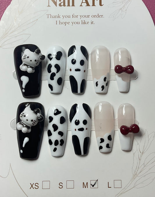 Black & White Hello Kitty Press On Nails