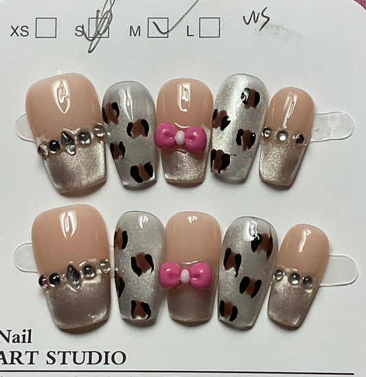 Leopard Love & Bow Press On Nails