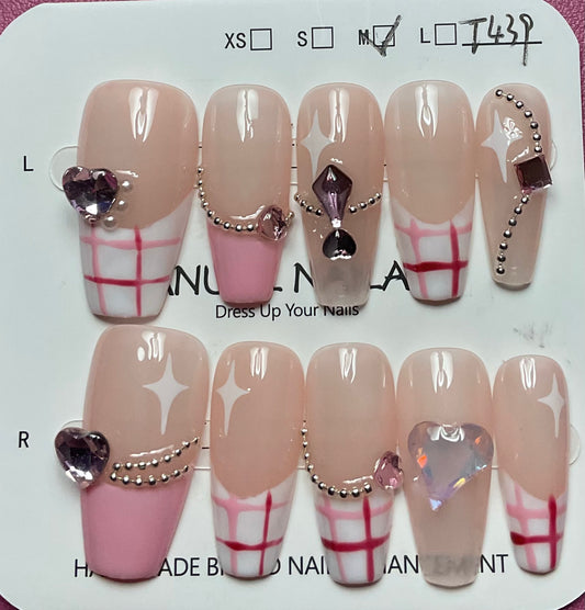 Chic Plaid & Heart Press On Nails