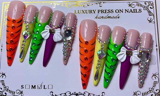 Jungle Glam Press On Nails