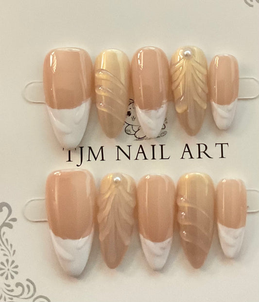 Golden Leaf French Press On Nails