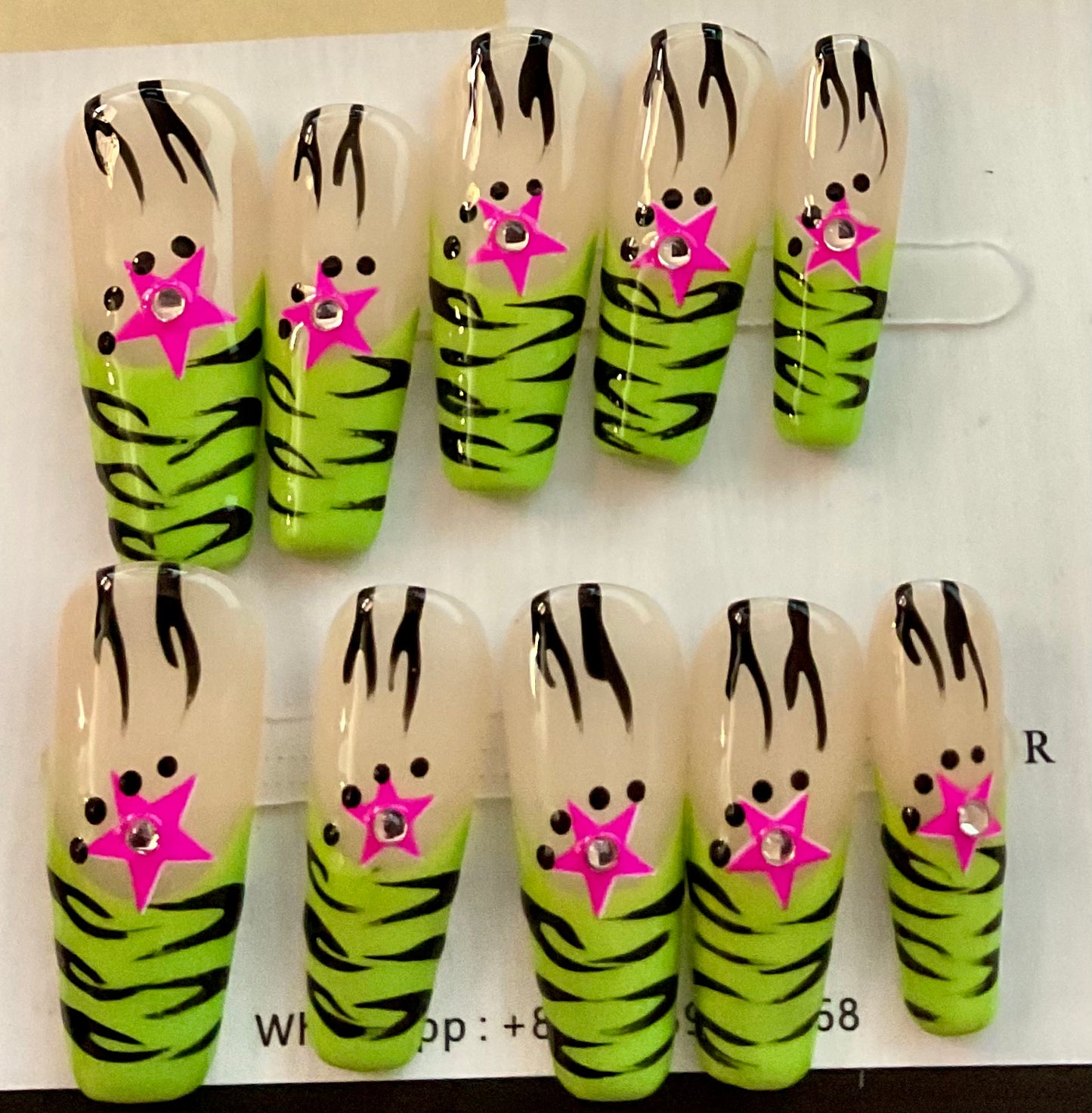 Neon Jungle Star Press On Nails