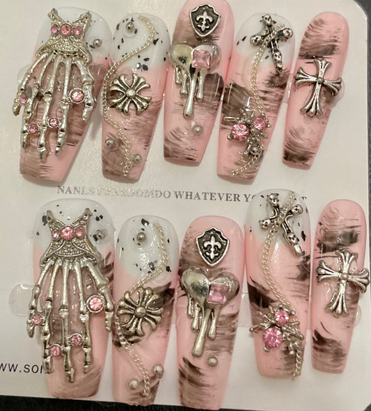 Gothic Royalty Press On Nails