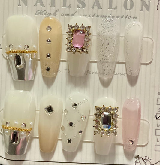 Glimmering Glamour Press On Nails