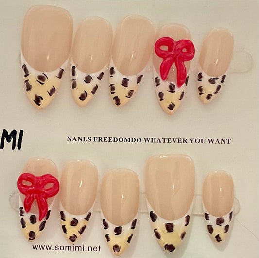 Cheetah Chic Press On Nails