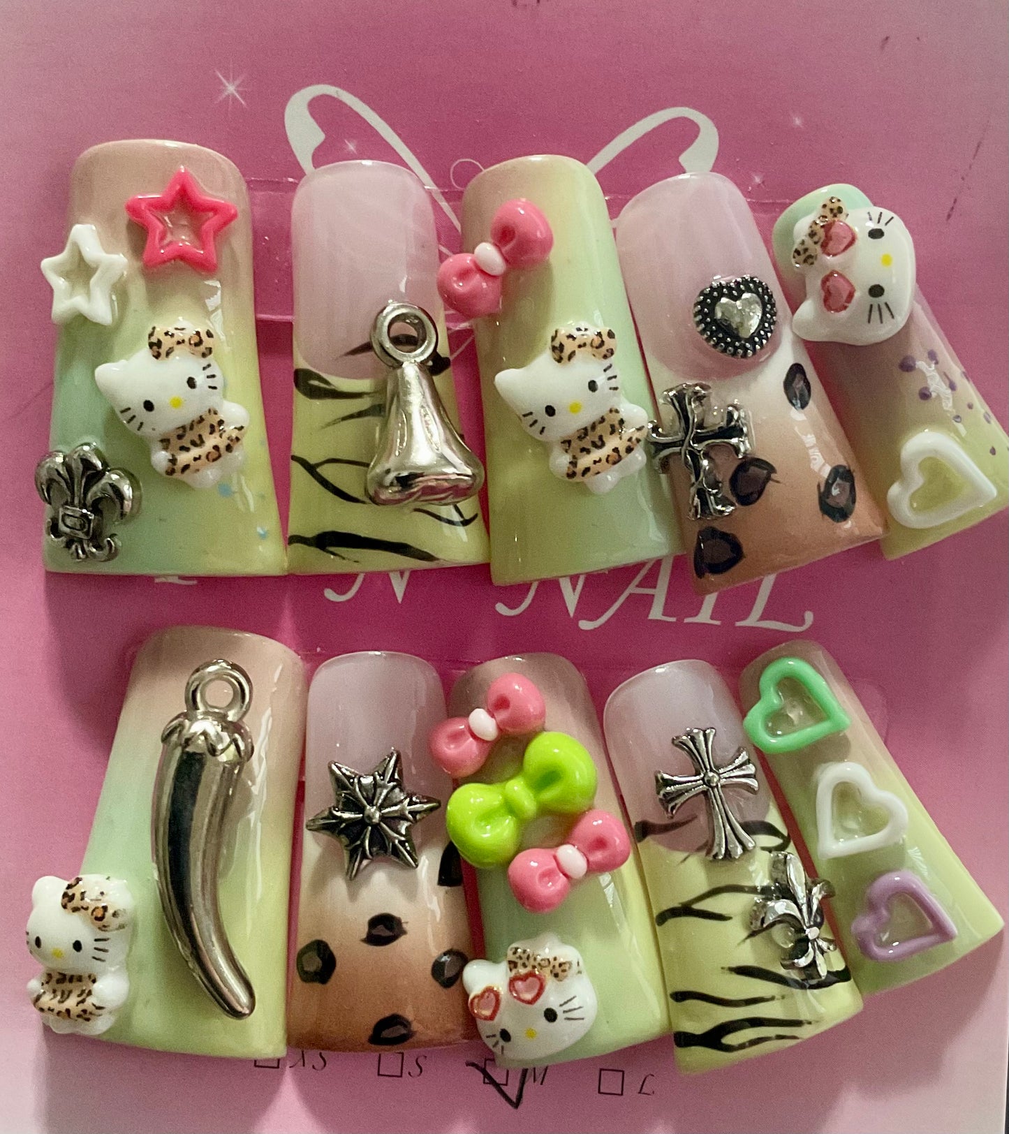 Green Hello Kitty Press On Nails