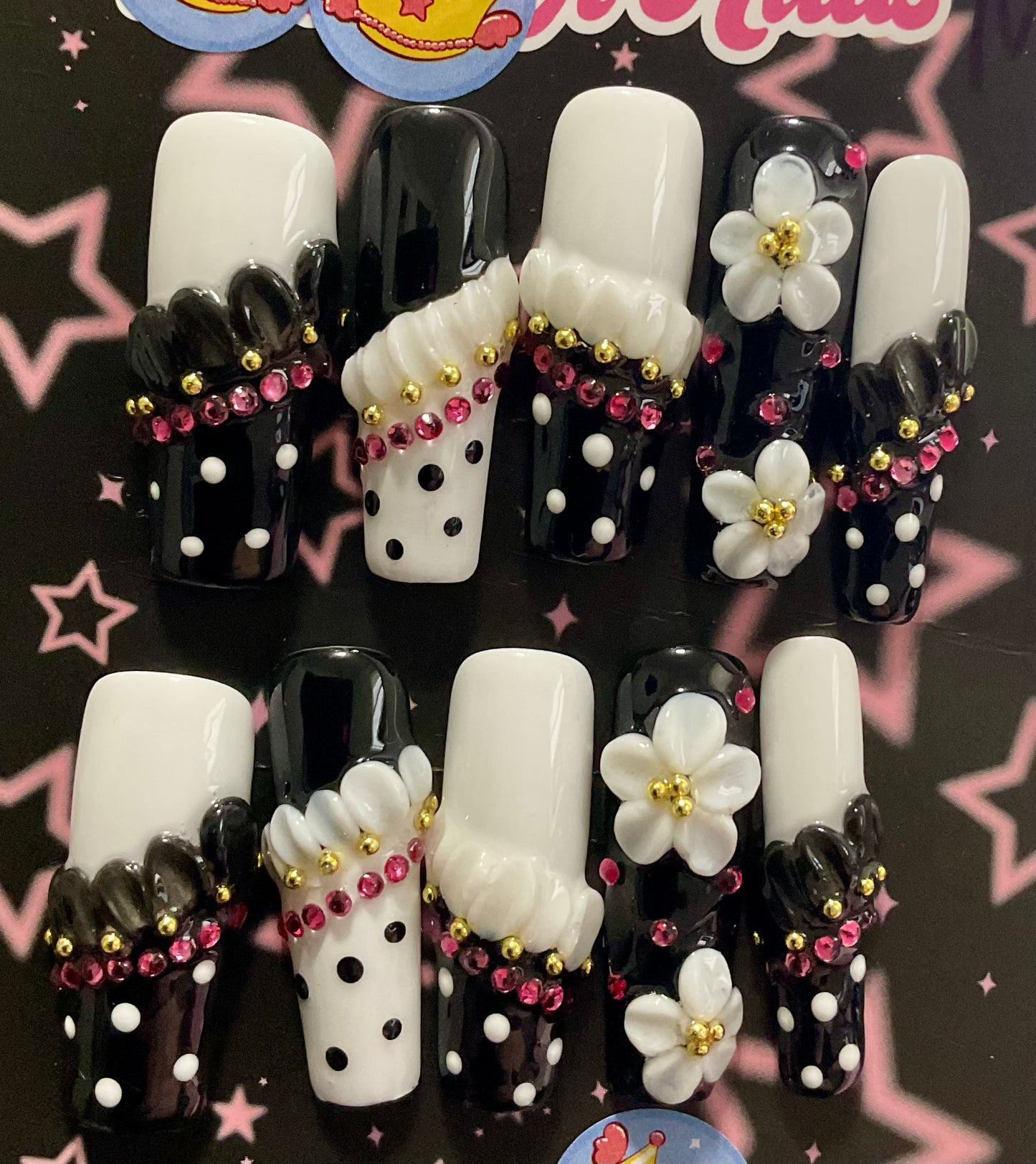 Glam Daisy & Pearl Press On Nails
